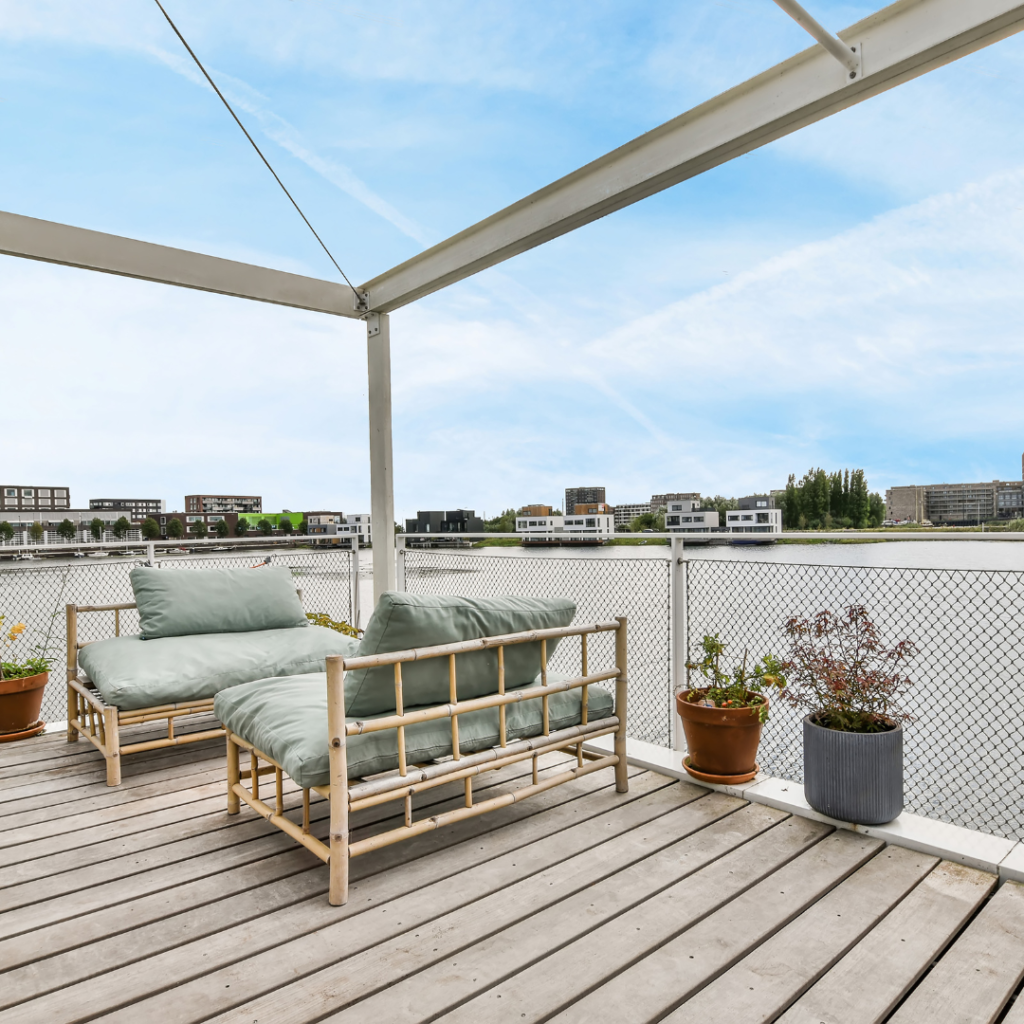 Benefits of Custom Verandas Brussels for Every Season